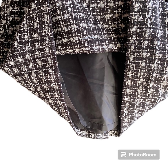 NWT Talbots Black and White Classic Tweed Pencil Skirt Size 12P - Picture 3 of 9